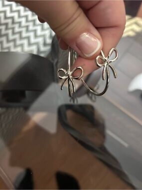 Bow Charm Hoop Earrings - Silver